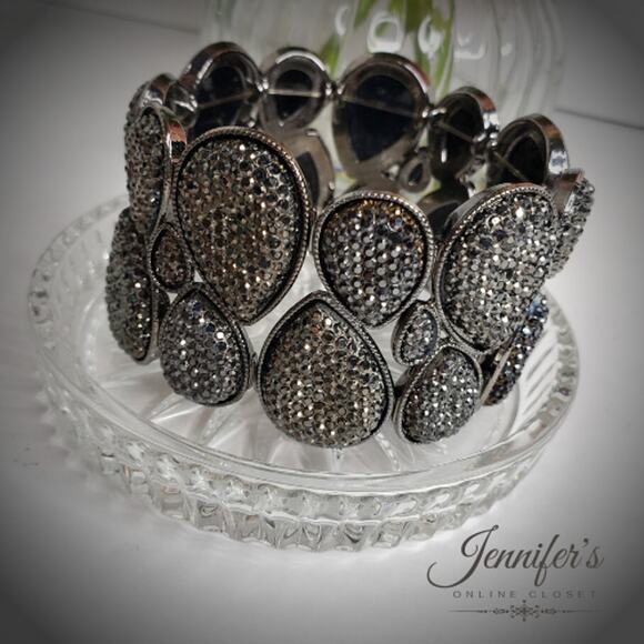 3/$25 New York & Company Charcoal Bronze Stretch Bracelet - Picture 4 of 10